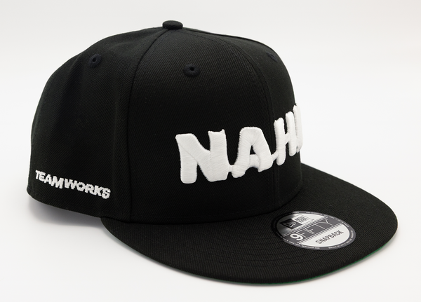 Three-quarter view of the TEAMWORKS NAHH New Era 9FIFTY Snapback.